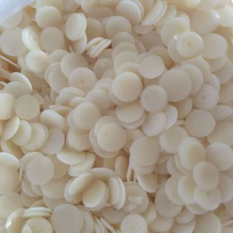 Apa sifat produk Alkyl Ketene Dimer (AKD Wax)?